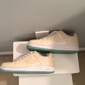 Nike Air Force 1  Color Changing Shoes Size 7 1/2